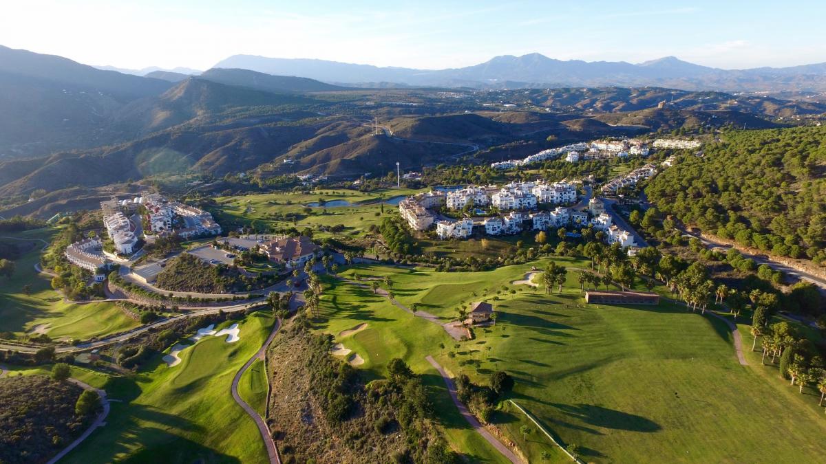 Alhaurín Golf: Tour Hoyo a Hoyo la Joya de Seve Ballesteros